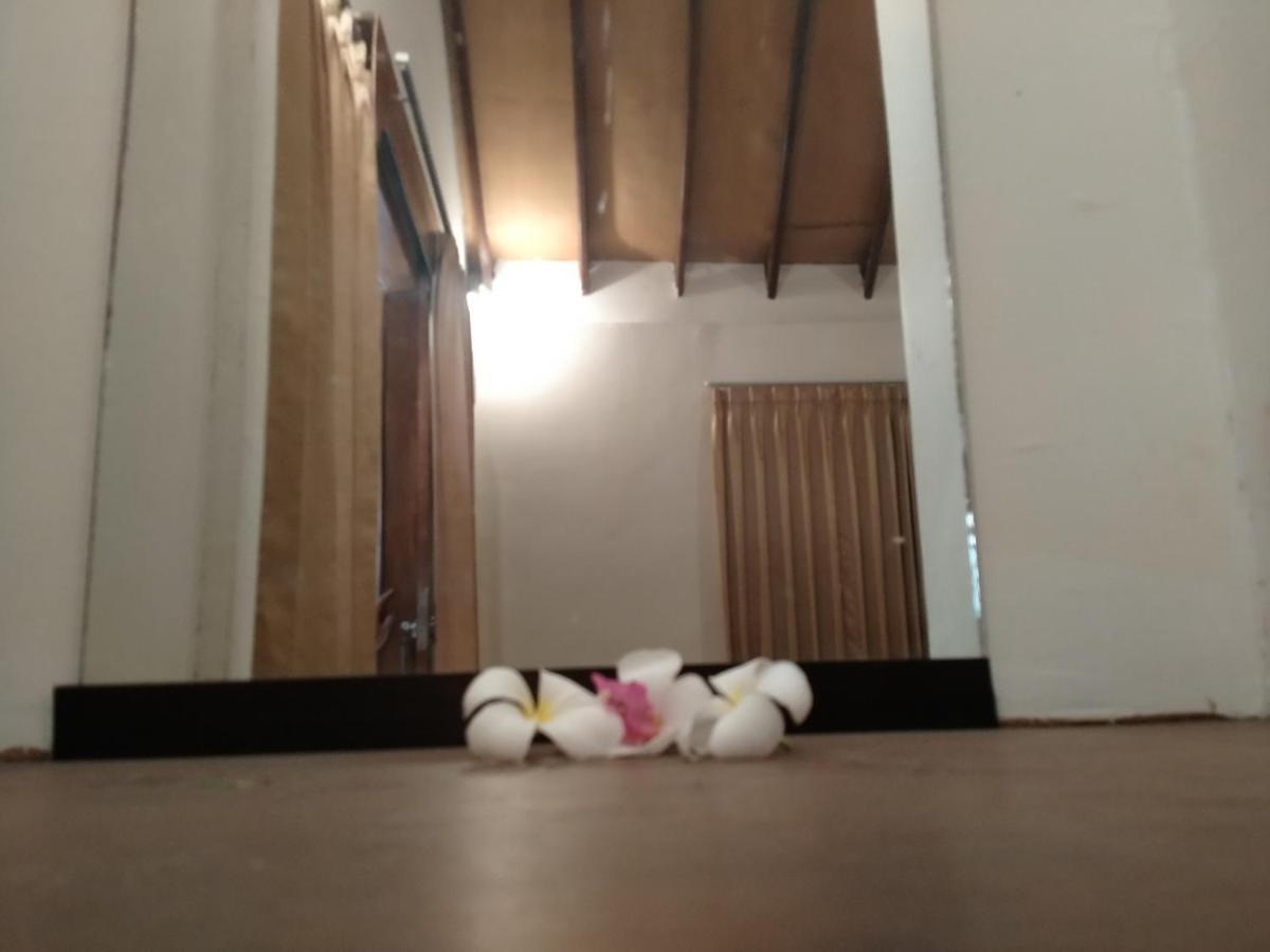 Apartamento Sari Laut Gili Meno Exterior foto